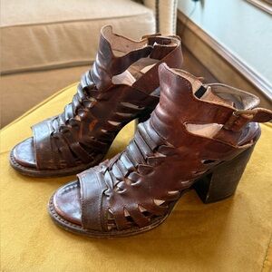 Free Bird Bongo Brown Leather Women's Heeled Sandals Sz 8